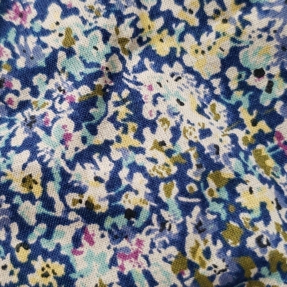 𝅺criss-cross Floral Skirt - Picture 4 of 4